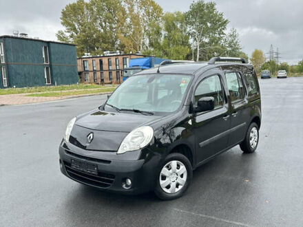 Чорний Рено Кєнгу, об'ємом двигуна 1.5 л та пробігом 227 тис. км за 7650 $, фото 1 на Automoto.ua