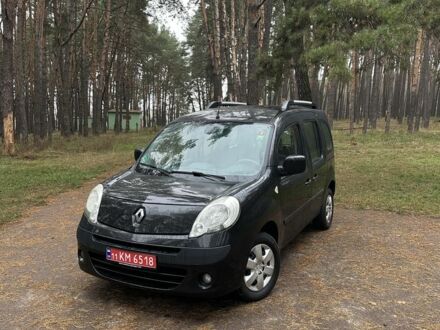 Черный Рено Кенгу, объемом двигателя 1.5 л и пробегом 227 тыс. км за 7350 $, фото 1 на Automoto.ua