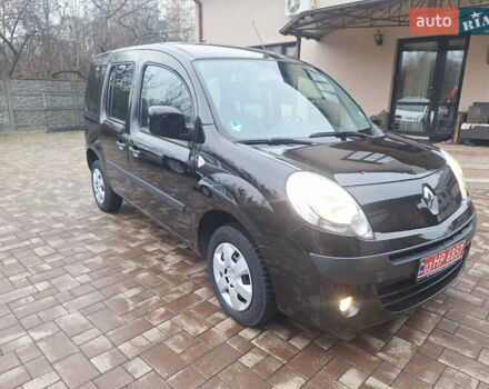 Черный Рено Кенгу, объемом двигателя 1.6 л и пробегом 152 тыс. км за 7300 $, фото 1 на Automoto.ua