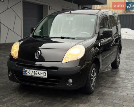 Черный Рено Кенгу, объемом двигателя 1.5 л и пробегом 254 тыс. км за 7250 $, фото 1 на Automoto.ua