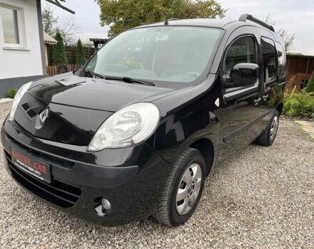 Черный Рено Кенгу, объемом двигателя 0 л и пробегом 203 тыс. км за 7750 $, фото 1 на Automoto.ua