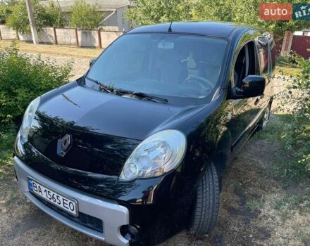 Черный Рено Кенгу, объемом двигателя 1.6 л и пробегом 240 тыс. км за 7700 $, фото 1 на Automoto.ua