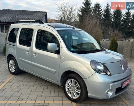 Черный Рено Кенгу, объемом двигателя 1.6 л и пробегом 198 тыс. км за 8500 $, фото 1 на Automoto.ua