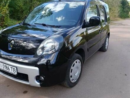 Рено Кенгу 2011 в Броварах на Automoto.ua Черный Рено Кенгу, объемом двигателя 1.6 л и пробегом 238 тыс. км за 9100 $, фото 1 на Automoto.ua