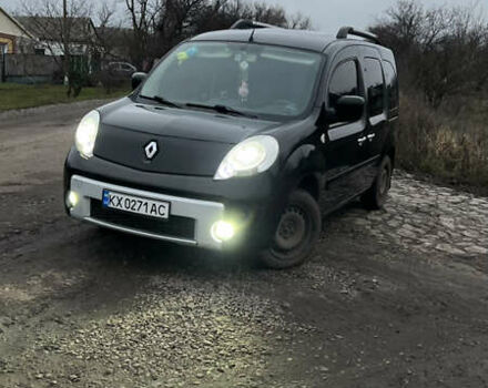 Черный Рено Кенгу, объемом двигателя 1.5 л и пробегом 324 тыс. км за 8500 $, фото 1 на Automoto.ua