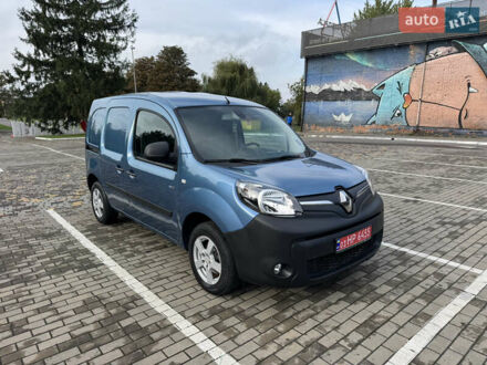 Фиолетовый Рено Кенгу, объемом двигателя 0 л и пробегом 44 тыс. км за 10900 $, фото 1 на Automoto.ua