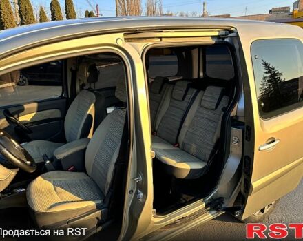 Коричневый Рено Кенгу, объемом двигателя 1.5 л и пробегом 253 тыс. км за 7400 $, фото 10 на Automoto.ua