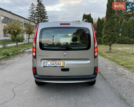 Коричневый Рено Кенгу, объемом двигателя 1.6 л и пробегом 170 тыс. км за 7800 $, фото 56 на Automoto.ua