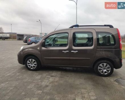 Коричневый Рено Кенгу, объемом двигателя 1.5 л и пробегом 254 тыс. км за 7400 $, фото 6 на Automoto.ua