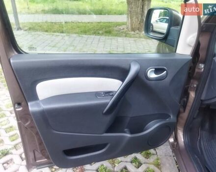 Коричневий Рено Кєнгу, об'ємом двигуна 1.46 л та пробігом 205 тис. км за 8800 $, фото 13 на Automoto.ua