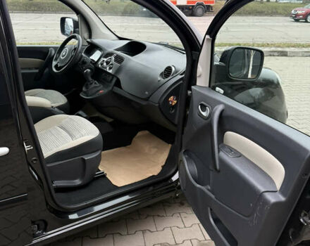 Коричневый Рено Кенгу, объемом двигателя 1.6 л и пробегом 188 тыс. км за 7900 $, фото 43 на Automoto.ua