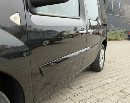 Коричневый Рено Кенгу, объемом двигателя 1.6 л и пробегом 188 тыс. км за 7900 $, фото 13 на Automoto.ua