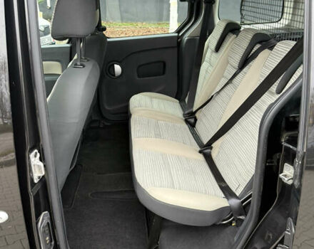 Коричневый Рено Кенгу, объемом двигателя 1.6 л и пробегом 188 тыс. км за 7900 $, фото 33 на Automoto.ua