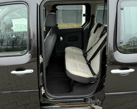 Коричневый Рено Кенгу, объемом двигателя 1.6 л и пробегом 188 тыс. км за 7900 $, фото 10 на Automoto.ua