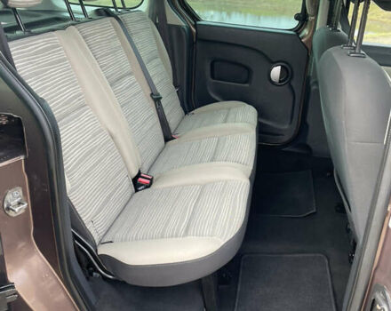 Коричневий Рено Кєнгу, об'ємом двигуна 1.5 л та пробігом 228 тис. км за 8950 $, фото 28 на Automoto.ua