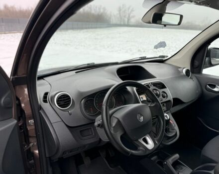 Коричневый Рено Кенгу, объемом двигателя 1.5 л и пробегом 156 тыс. км за 2300 $, фото 1 на Automoto.ua