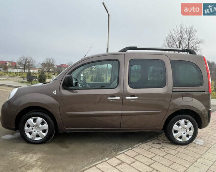 Коричневий Рено Кєнгу, об'ємом двигуна 1.5 л та пробігом 228 тис. км за 8950 $, фото 13 на Automoto.ua