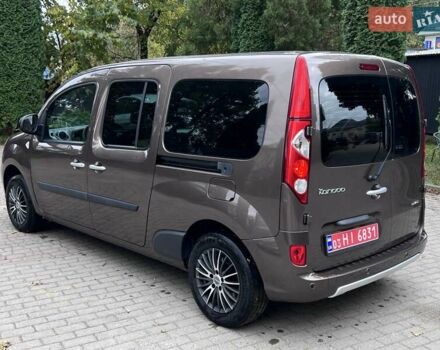 Коричневый Рено Кенгу, объемом двигателя 0 л и пробегом 190 тыс. км за 11716 $, фото 1 на Automoto.ua