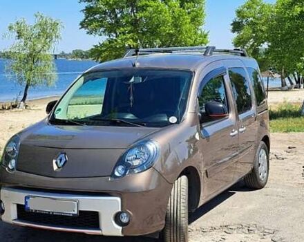 Коричневий Рено Кєнгу, об'ємом двигуна 1.5 л та пробігом 184 тис. км за 10300 $, фото 9 на Automoto.ua