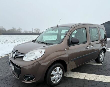 Коричневый Рено Кенгу, объемом двигателя 1.5 л и пробегом 156 тыс. км за 2300 $, фото 5 на Automoto.ua