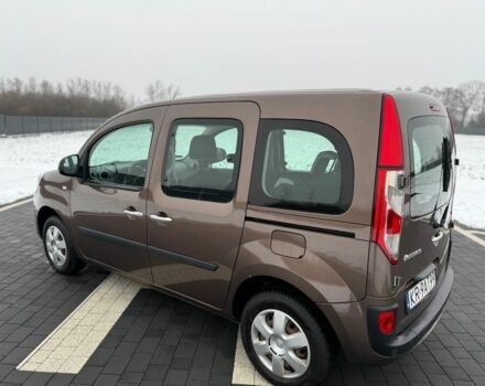 Коричневый Рено Кенгу, объемом двигателя 1.5 л и пробегом 156 тыс. км за 2300 $, фото 10 на Automoto.ua