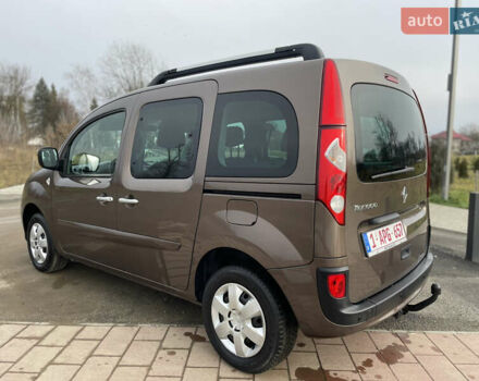 Коричневий Рено Кєнгу, об'ємом двигуна 1.5 л та пробігом 228 тис. км за 8950 $, фото 14 на Automoto.ua