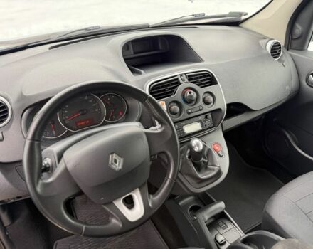 Коричневый Рено Кенгу, объемом двигателя 1.5 л и пробегом 156 тыс. км за 2300 $, фото 3 на Automoto.ua