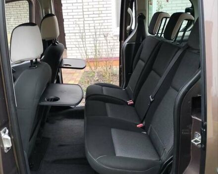 Коричневый Рено Кенгу, объемом двигателя 1.5 л и пробегом 256 тыс. км за 10999 $, фото 13 на Automoto.ua