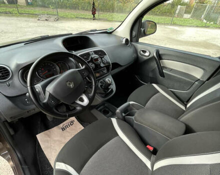 Коричневый Рено Кенгу, объемом двигателя 1.5 л и пробегом 256 тыс. км за 10999 $, фото 9 на Automoto.ua