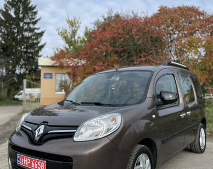 Коричневый Рено Кенгу, объемом двигателя 1.5 л и пробегом 256 тыс. км за 10999 $, фото 1 на Automoto.ua