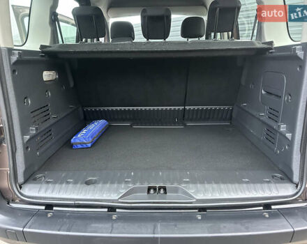 Коричневый Рено Кенгу, объемом двигателя 1.5 л и пробегом 210 тыс. км за 10999 $, фото 16 на Automoto.ua