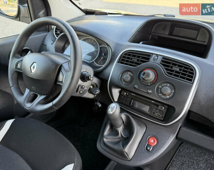 Коричневий Рено Кєнгу, об'ємом двигуна 1.5 л та пробігом 134 тис. км за 11999 $, фото 47 на Automoto.ua