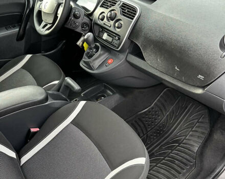 Коричневый Рено Кенгу, объемом двигателя 1.5 л и пробегом 280 тыс. км за 12300 $, фото 37 на Automoto.ua