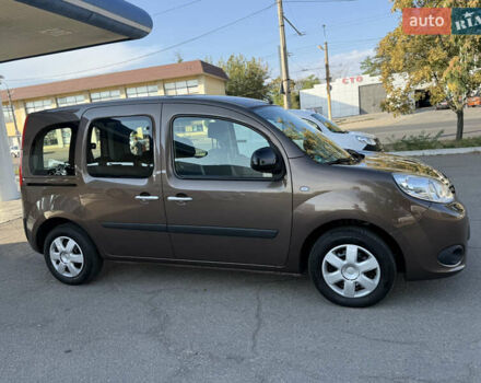 Коричневий Рено Кєнгу, об'ємом двигуна 1.5 л та пробігом 134 тис. км за 11999 $, фото 14 на Automoto.ua