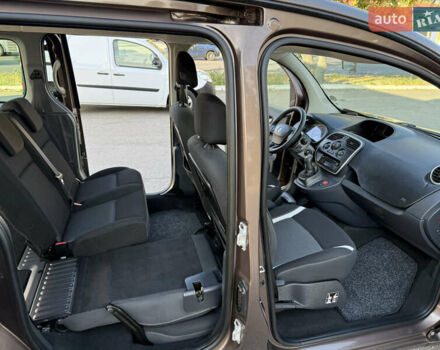 Коричневий Рено Кєнгу, об'ємом двигуна 1.5 л та пробігом 134 тис. км за 11999 $, фото 80 на Automoto.ua