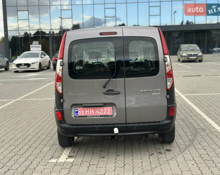 Коричневый Рено Кенгу, объемом двигателя 1.5 л и пробегом 280 тыс. км за 12300 $, фото 7 на Automoto.ua