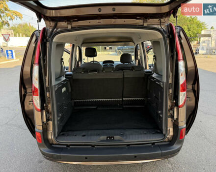 Коричневий Рено Кєнгу, об'ємом двигуна 1.5 л та пробігом 134 тис. км за 11999 $, фото 76 на Automoto.ua