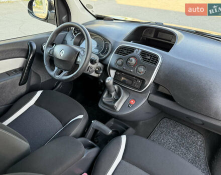 Коричневий Рено Кєнгу, об'ємом двигуна 1.5 л та пробігом 134 тис. км за 11999 $, фото 55 на Automoto.ua