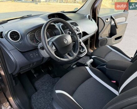 Коричневий Рено Кєнгу, об'ємом двигуна 1.5 л та пробігом 134 тис. км за 11999 $, фото 4 на Automoto.ua