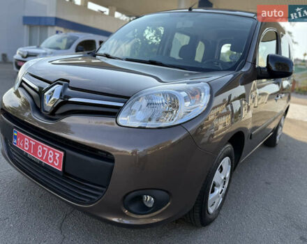 Коричневий Рено Кєнгу, об'ємом двигуна 1.5 л та пробігом 134 тис. км за 11999 $, фото 39 на Automoto.ua