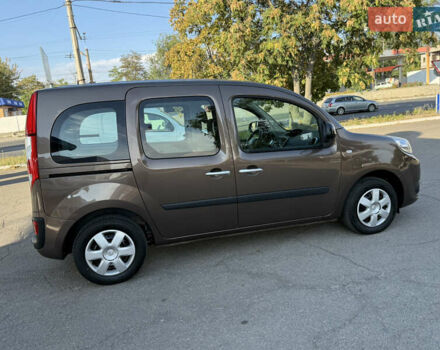 Коричневий Рено Кєнгу, об'ємом двигуна 1.5 л та пробігом 134 тис. км за 11999 $, фото 16 на Automoto.ua