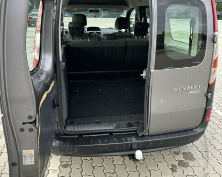 Коричневый Рено Кенгу, объемом двигателя 1.5 л и пробегом 280 тыс. км за 12300 $, фото 46 на Automoto.ua