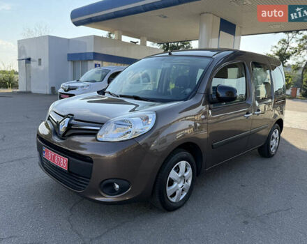 Коричневий Рено Кєнгу, об'ємом двигуна 1.5 л та пробігом 134 тис. км за 11999 $, фото 33 на Automoto.ua
