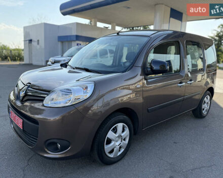 Коричневий Рено Кєнгу, об'ємом двигуна 1.5 л та пробігом 134 тис. км за 11999 $, фото 1 на Automoto.ua