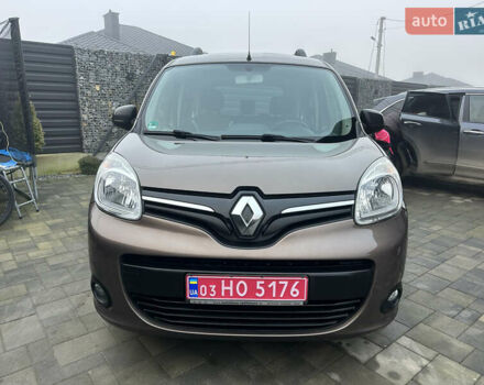 Коричневый Рено Кенгу, объемом двигателя 1.5 л и пробегом 210 тыс. км за 10999 $, фото 12 на Automoto.ua