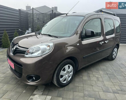 Коричневый Рено Кенгу, объемом двигателя 1.5 л и пробегом 210 тыс. км за 10999 $, фото 11 на Automoto.ua