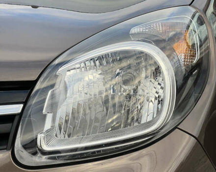 Коричневый Рено Кенгу, объемом двигателя 1.5 л и пробегом 154 тыс. км за 13399 $, фото 2 на Automoto.ua