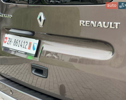Коричневый Рено Кенгу, объемом двигателя 1.5 л и пробегом 154 тыс. км за 13399 $, фото 22 на Automoto.ua