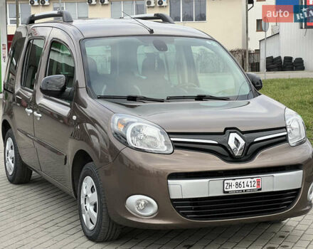 Коричневый Рено Кенгу, объемом двигателя 1.5 л и пробегом 154 тыс. км за 13399 $, фото 11 на Automoto.ua