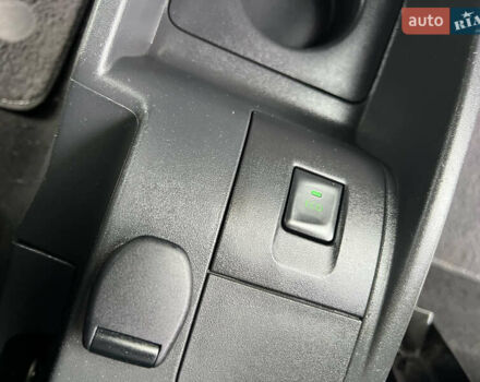 Коричневый Рено Кенгу, объемом двигателя 1.5 л и пробегом 154 тыс. км за 13399 $, фото 44 на Automoto.ua